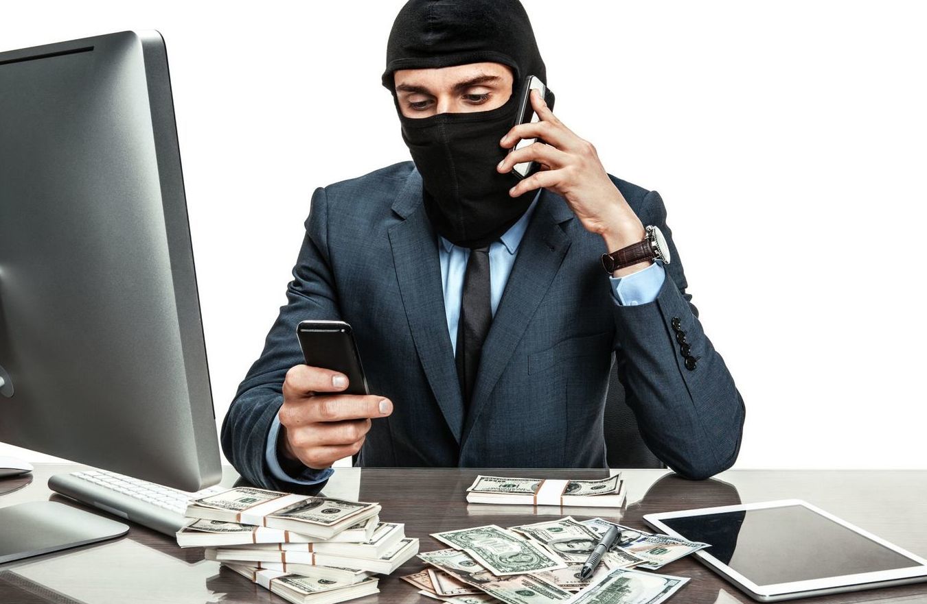 Адвокат по уголовным делам, вымогательство